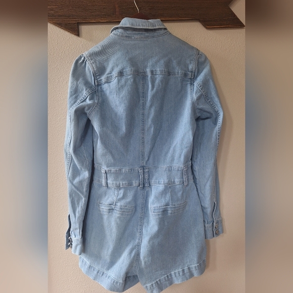 NWT Paige Songbird Meg Light Denim Long Sleeve Zip Up Romper Womens Size 4 - Picture 11 of 11